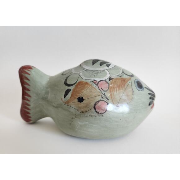Hand-Painted Mexican Tonala Pottery Fish Figurine – Signed Folk Art Mexico - Picture 1 of 7